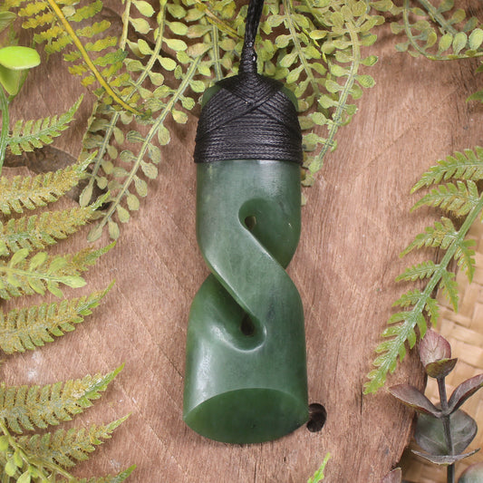 Hapopo Pounamu Toki twist pendant - NZ Greenstone