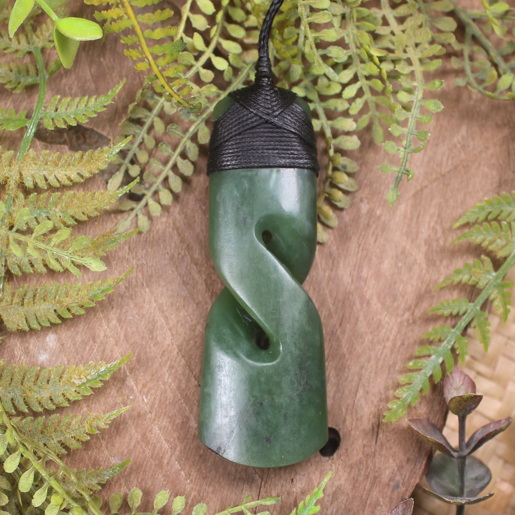 Hapopo Pounamu Toki twist pendant - NZ Greenstone