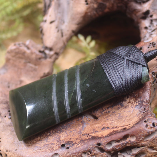 Rimu Pounamu Toki
