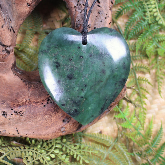 Heart carved from Hapopo Pounamu - NZ Greenstone
