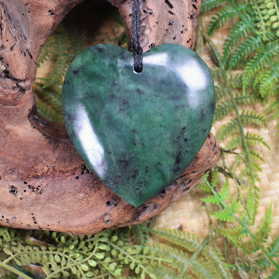 Heart carved from Hapopo Pounamu - NZ Greenstone