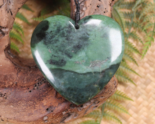 Heart carved from Inanga Pounamu - NZ Greenstone