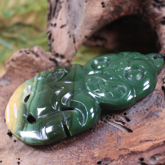 Hei Tiki carved from Kawakawa Pounamu - NZ Greenstone