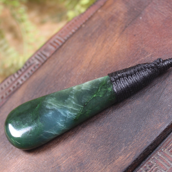 Kawakawa Pounamu Roimata Pendant - NZ Greenstone