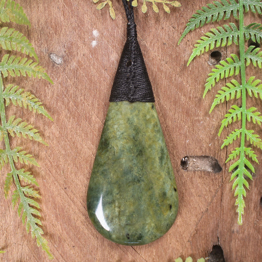 Flower Jade Pounamu - NZ Greenstone