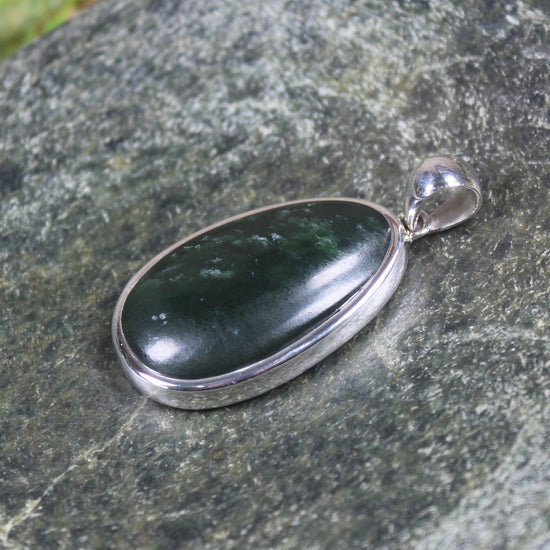 Kawakawa Pounamu pendant set in Sterling Silver - NZ Greenstone