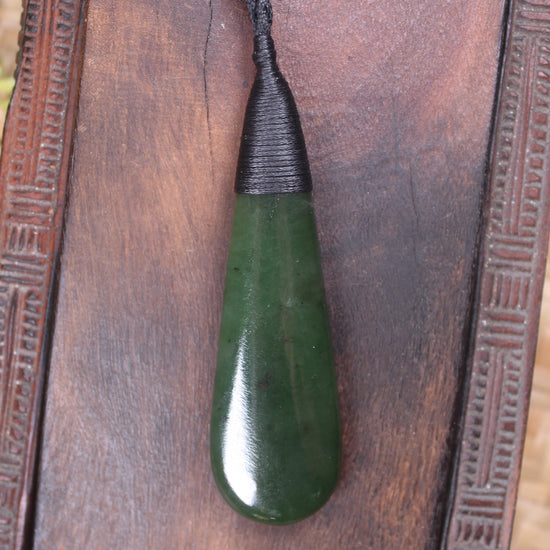 Kawakawa Pounamu Roimata Pendant - NZ Greenstone