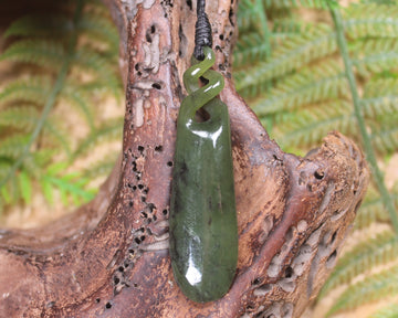 Rimu Pounamu Roimata Pendant - NZ Greenstone
