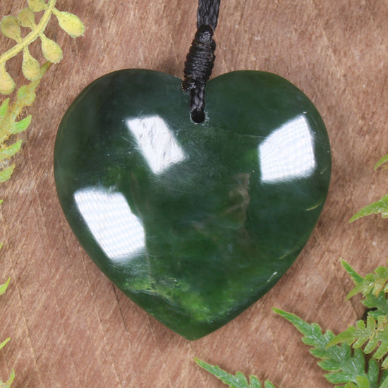 Heart carved from Kawakawa Pounamu - NZ Greenstone