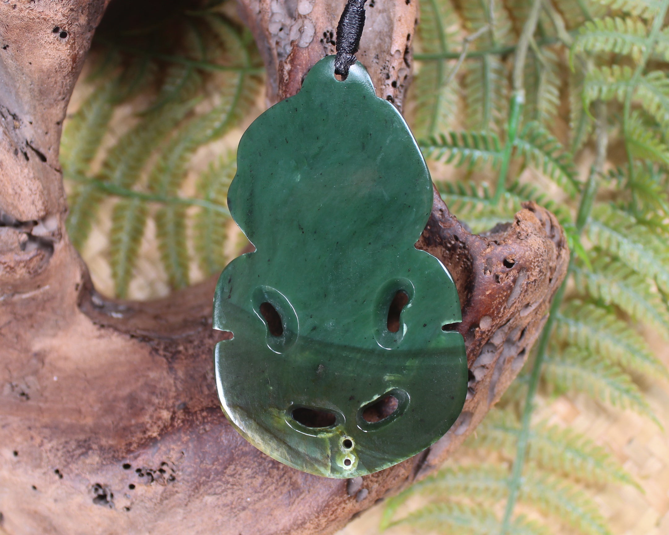 Hei Tiki carved from Kawakawa Pounamu - NZ Greenstone