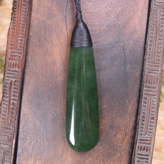 Kawakawa Pounamu Roimata Pendant - NZ Greenstone