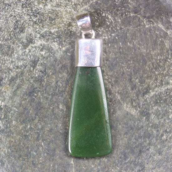 Hapopo Pounamu pendant set in Sterling Silver - NZ Greenstone
