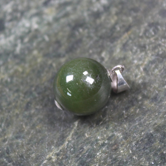 Bead Pounamu necklace - NZ Greenstone