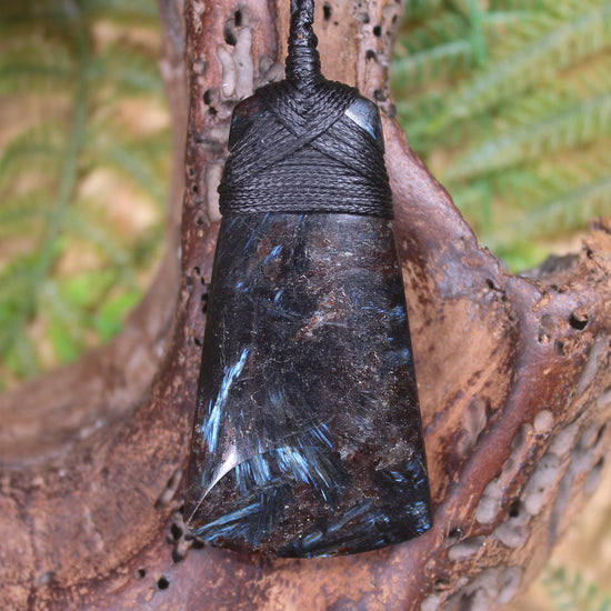 Astrophyllite Toki Pendant