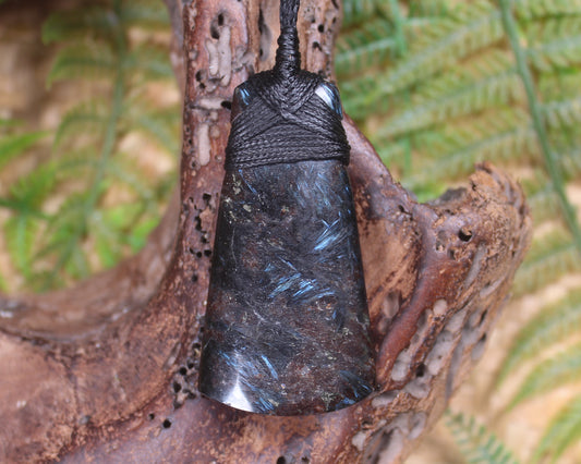 Astrophyllite Toki Pendant