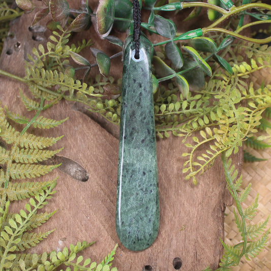 Kawakawa Pounamu Roimata Pendant - NZ Greenstone