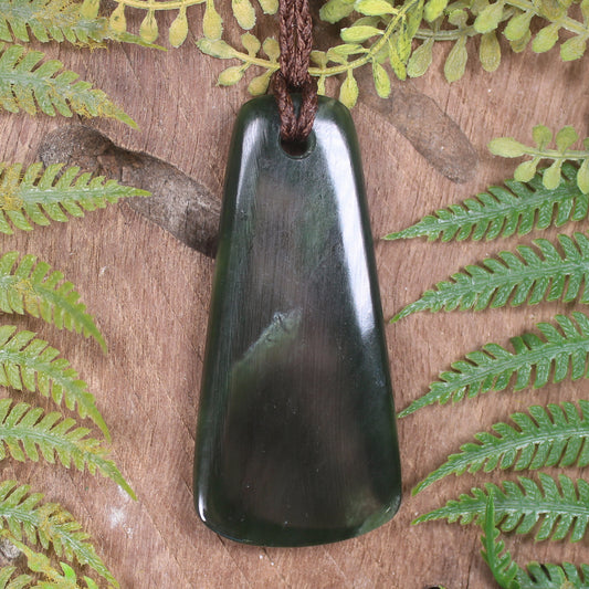 Flower Jade Pounamu Toki