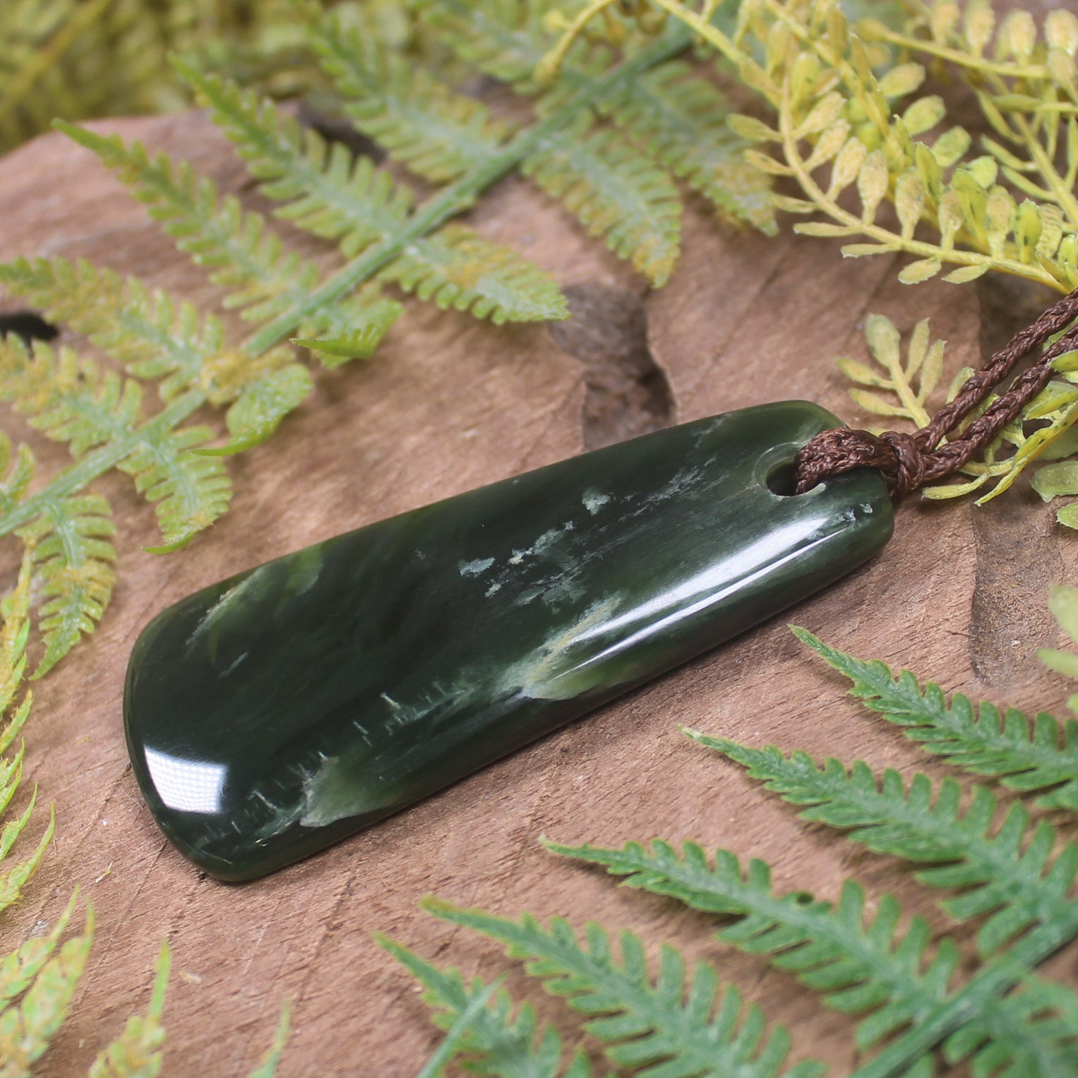 Flower Jade Pounamu Toki