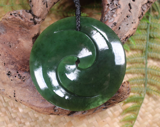 Koru pendant carved from Kawakawa Pounamu - NZ Greenstone