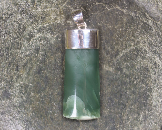 Inanga Pounamu - NZ Greenstone