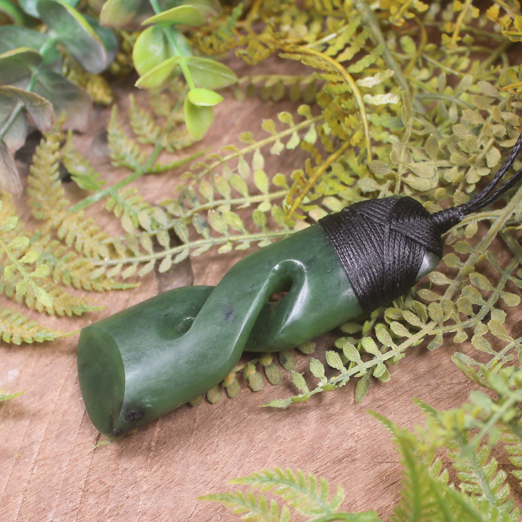 Hapopo Pounamu Toki twist pendant - NZ Greenstone
