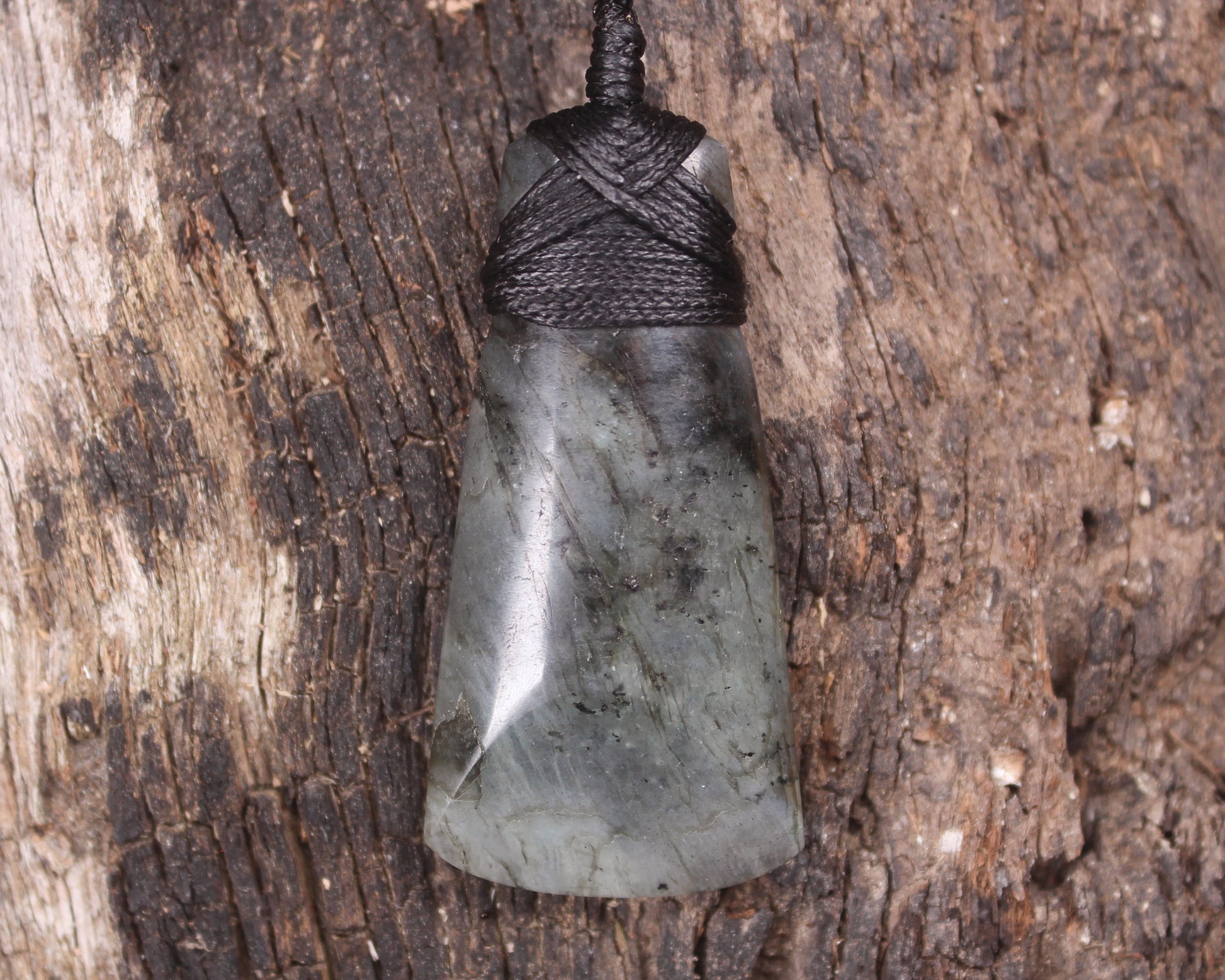 Labradorite Toki Pendant