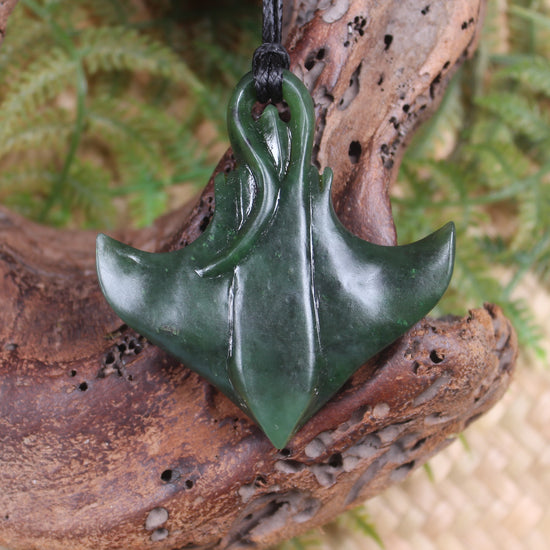 Stingray or Whai carved from Kawakawa Pounamu - NZ Greenstone