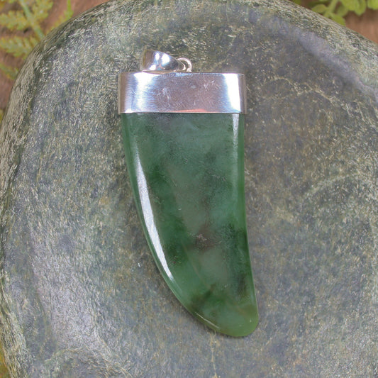 Taniwha Tooth or Niho carved from Kawakawa Pounamu - NZ Greenstone