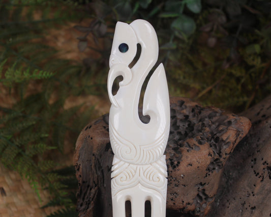 Bone Heru with Manaia 