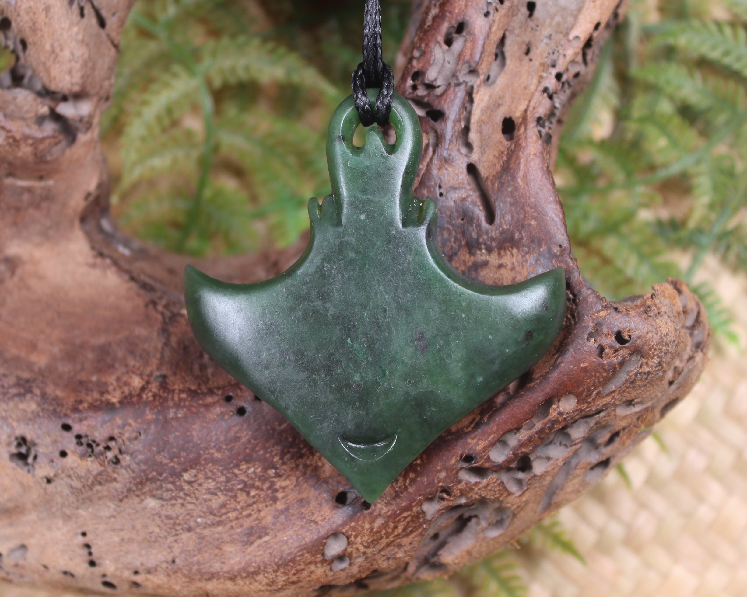 Stingray or Whai carved from Kawakawa Pounamu - NZ Greenstone