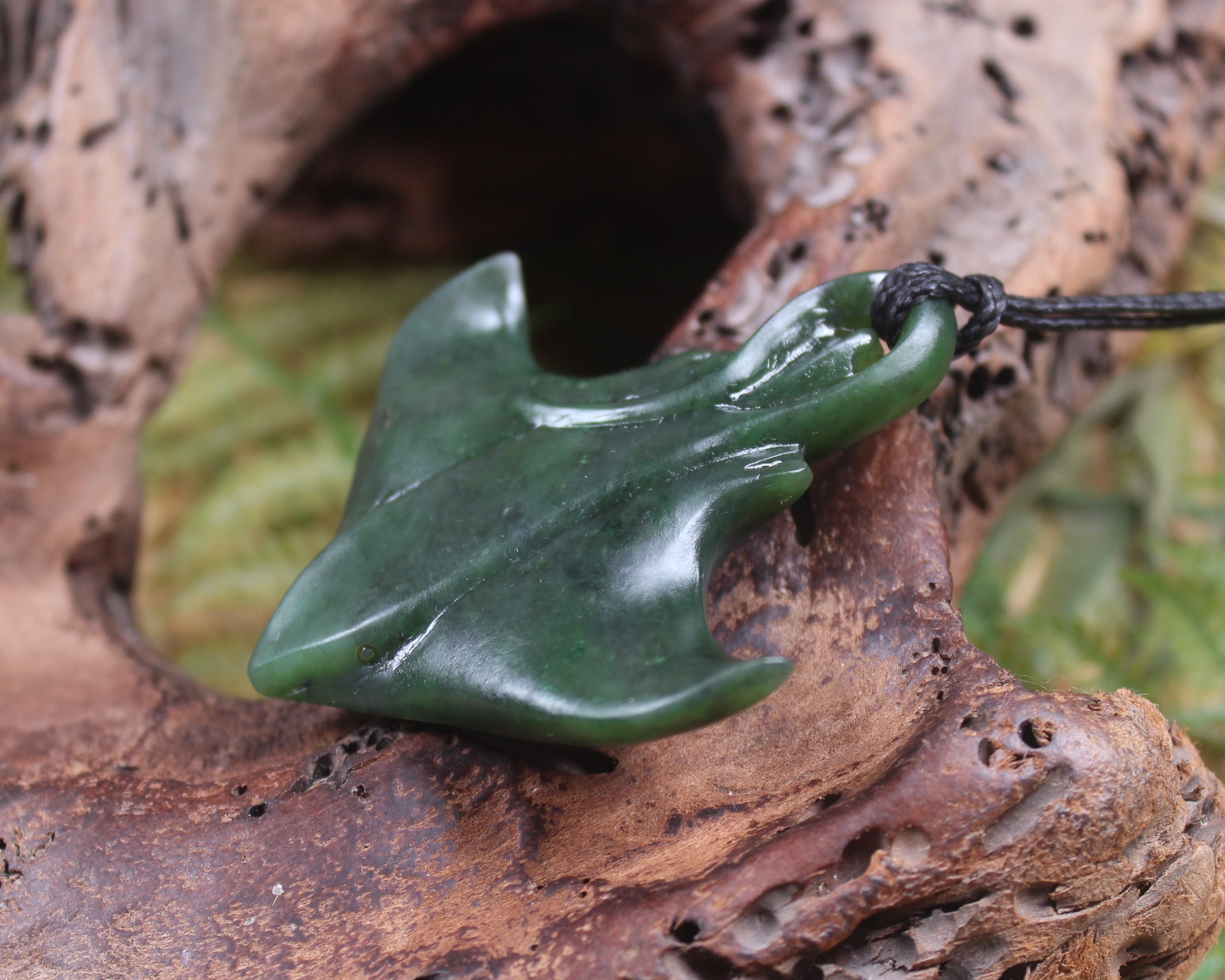 Stingray or Whai carved from Kawakawa Pounamu - NZ Greenstone