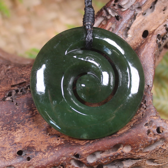 Koru pendant carved from Kawakawa Pounamu - NZ Greenstone