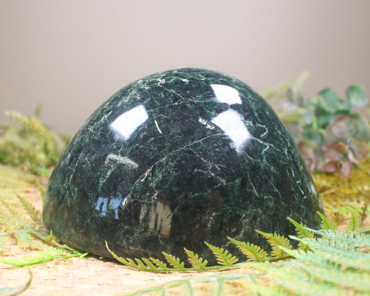 Freeform Serpentine Pounamu Sculpture - NZ Greenstone