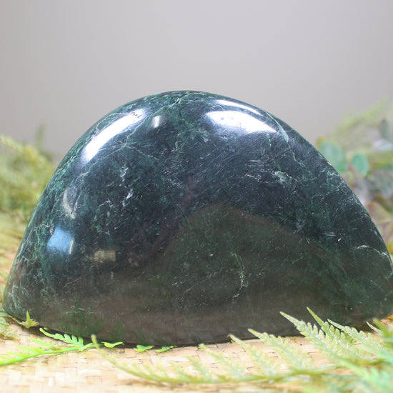 Freeform Serpentine Pounamu Sculpture - NZ Greenstone