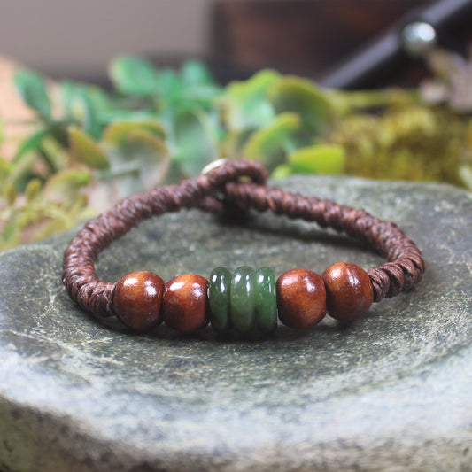 cord bracelet with Kawakawa Pounamu