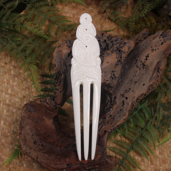 Bone Heru with Twist