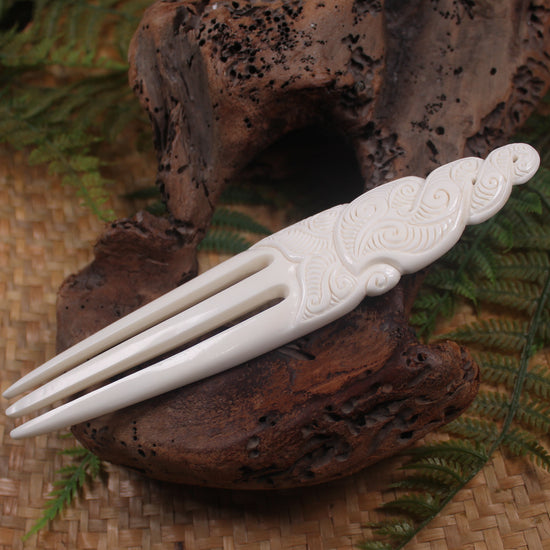 Bone Heru with Twist