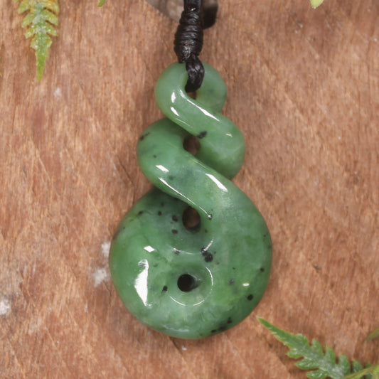 Hapopo Pounamu Twist- NZ Greenstone