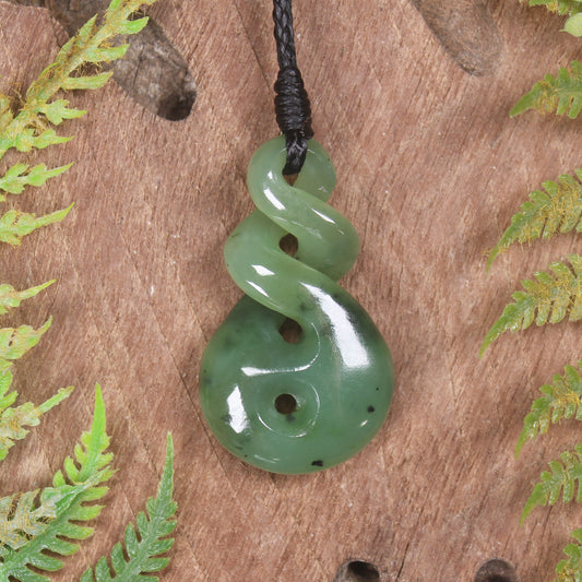 Hapopo Pounamu Twist- NZ Greenstone