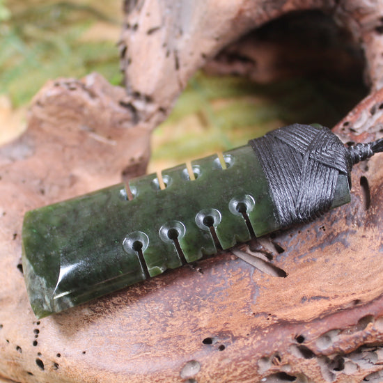 Rimu Pounamu Toki