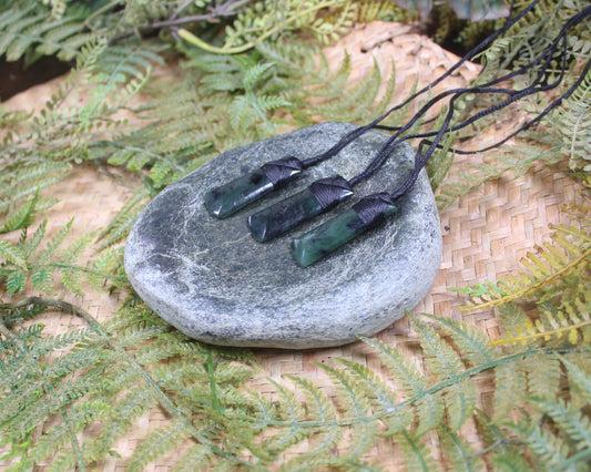 Toki or Adze Pendant carved from Hapopo Pounamu - NZ Greenstone
