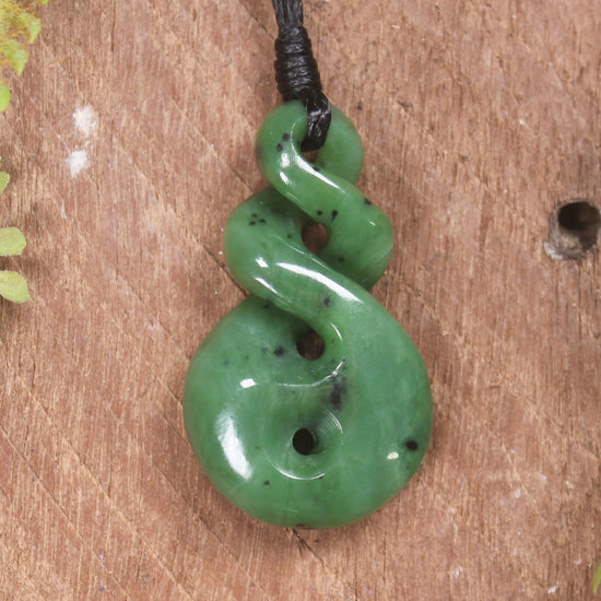 Hapopo Pounamu Twist- NZ Greenstone
