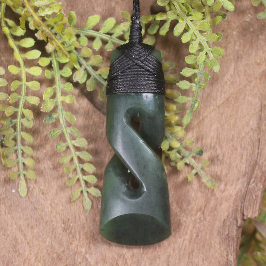 Hapopo Pounamu Toki twist pendant - NZ Greenstone