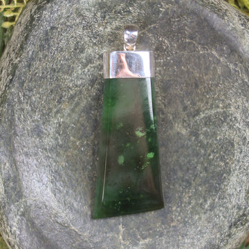 Kawakawa Pounamu pendant set in Sterling Silver - NZ Greenstone