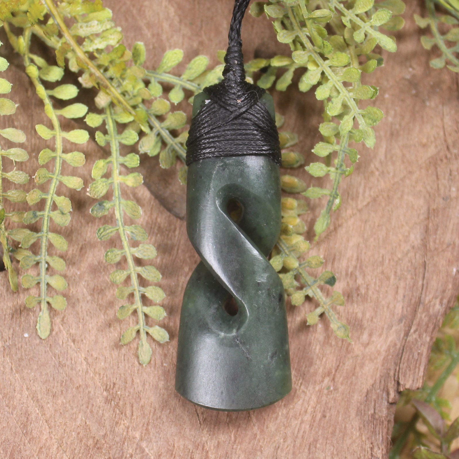 Hapopo Pounamu Toki twist pendant - NZ Greenstone