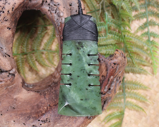 Hapopo Pounamu Toki