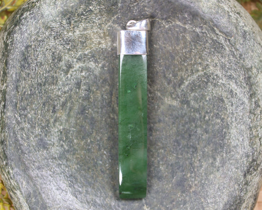 Hapopo Pounamu pendant set in Sterling Silver - NZ Greenstone