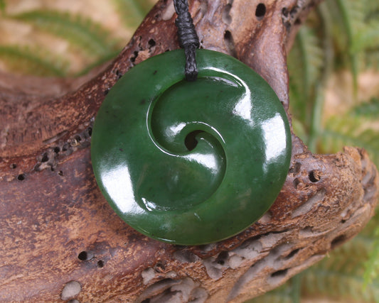 Koru pendant carved from Kawakawa Pounamu - NZ Greenstone
