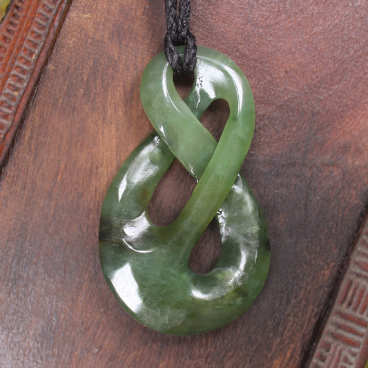 Rimu Pounamu Twist pendant - NZ Greenstone