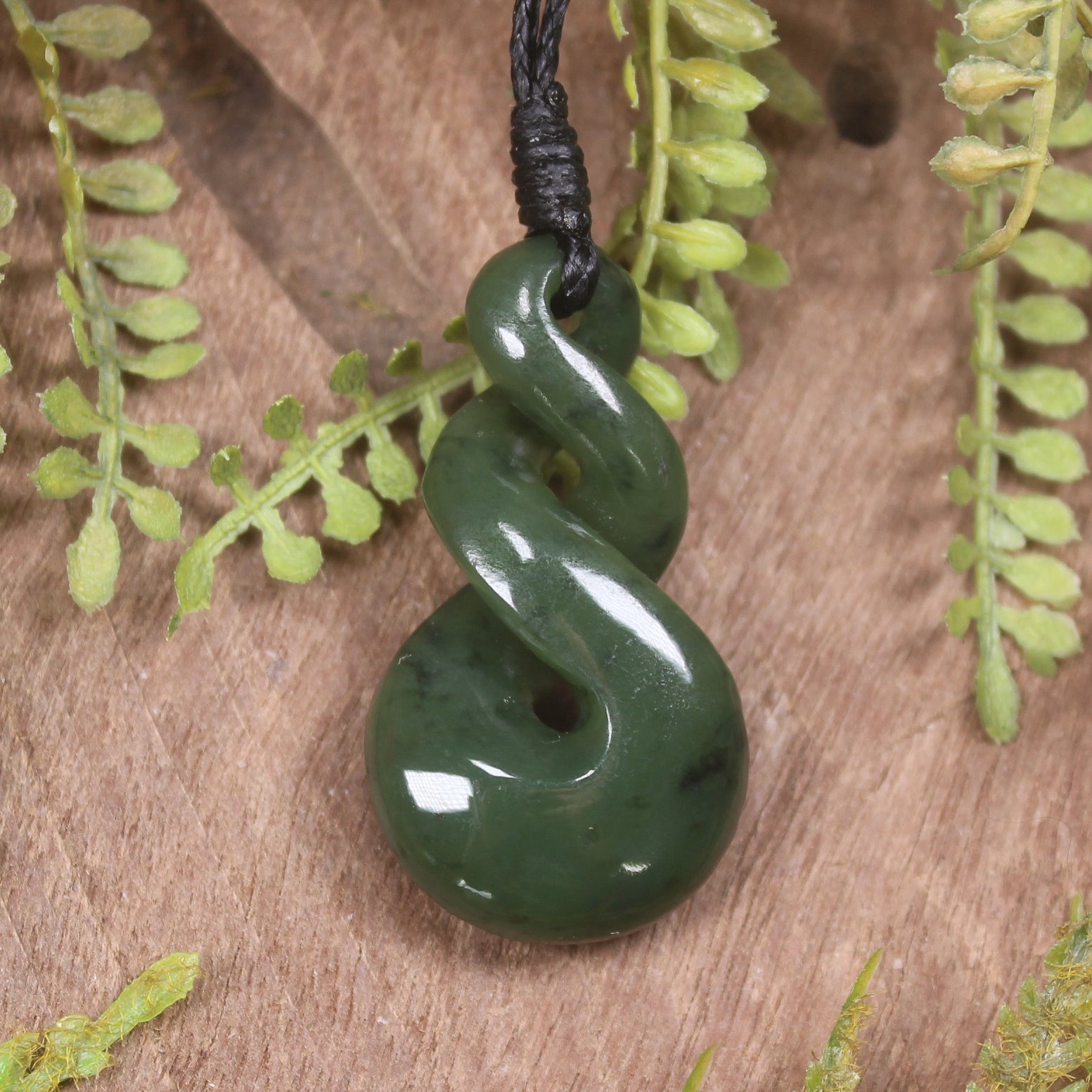 Twist carved from Kawakawa Pounamu - NZ Greenstone